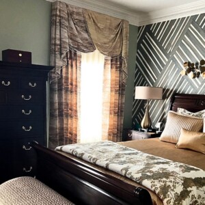 Custom draperies and valance installation iStephens City.